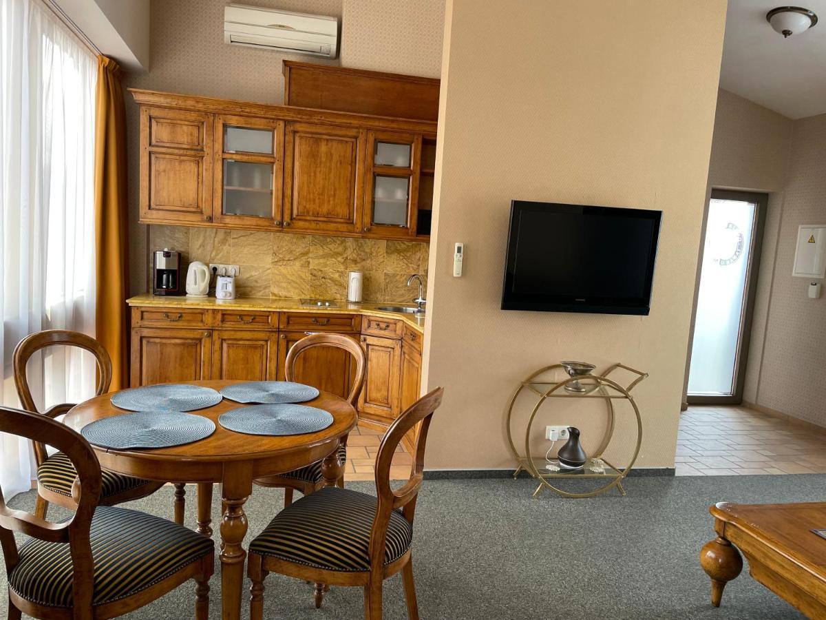 Apartment Senamiescio Inkaras Klaipėda Buitenkant foto