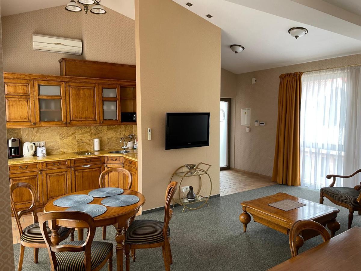 Apartment Senamiescio Inkaras Klaipėda Buitenkant foto